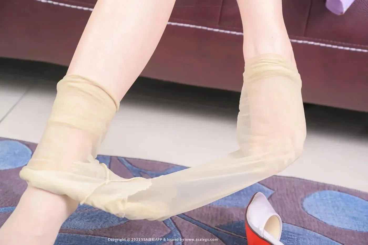 [SSA丝社]超清写真 NO.667 腿模小鹿的肉丝袜美足（下）[23] [50P]插图8
